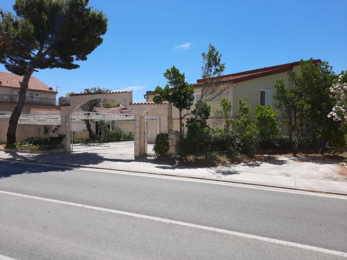 Apartment D&M1 Makarska Exterior photo